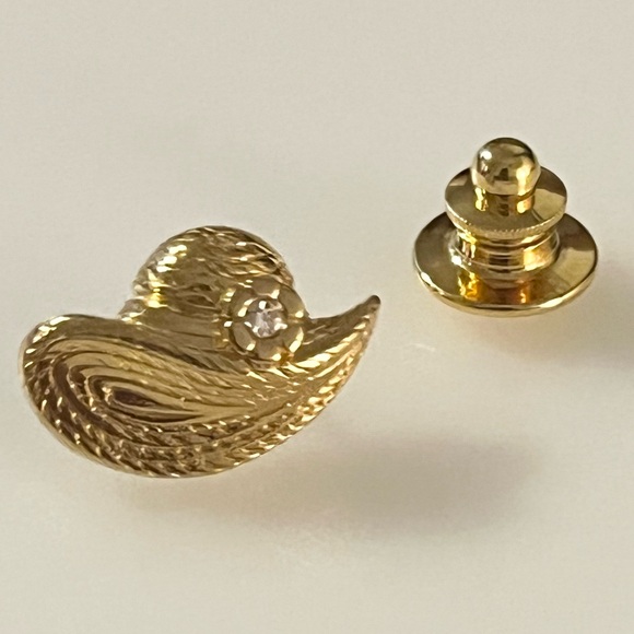 Avon Gold Tone Rhinestone Miniature Hat Pin Brooch Tie Tack - Picture 14 of 15